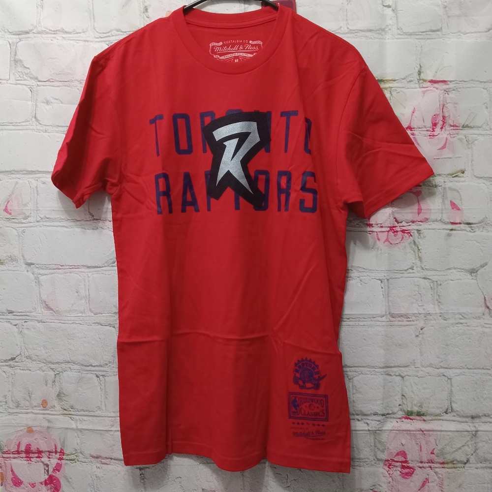 Mitchell & Ness 1st letter stacked graphic Tshirt Toronto‎ Raptors size M